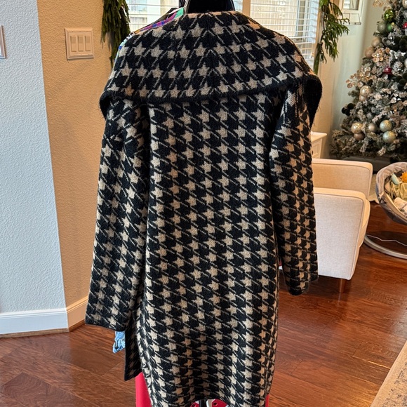 A New Day Black and Cream Patterned Coat - Picture 4 of 4